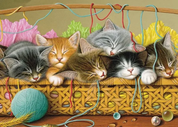Kittens in Basket - 35 pcs Large