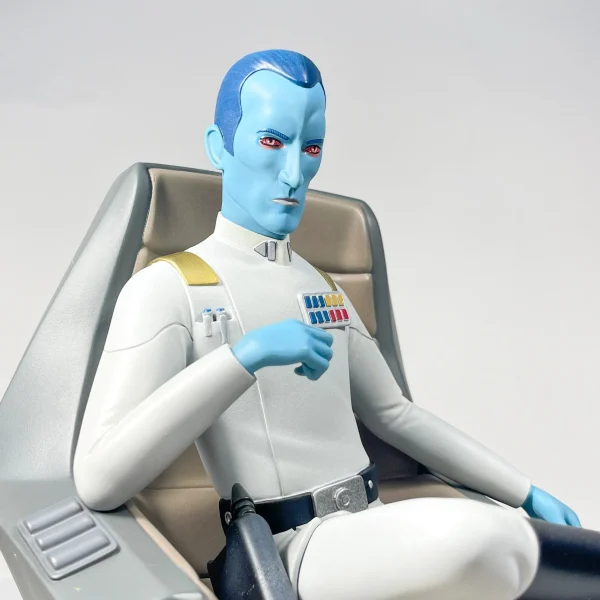 Grand Admiral Thrawn  - Premier Collection Limited Edition Statue - Gentle Giant
